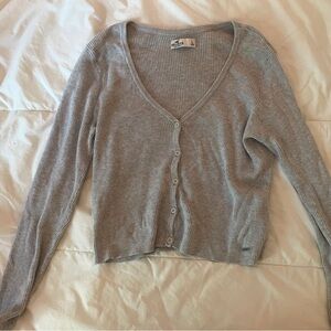 Gray Long-Sleeve Hollister Sweater size L